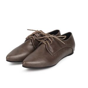 Leatherette Pointy Toe Classic Lace Up